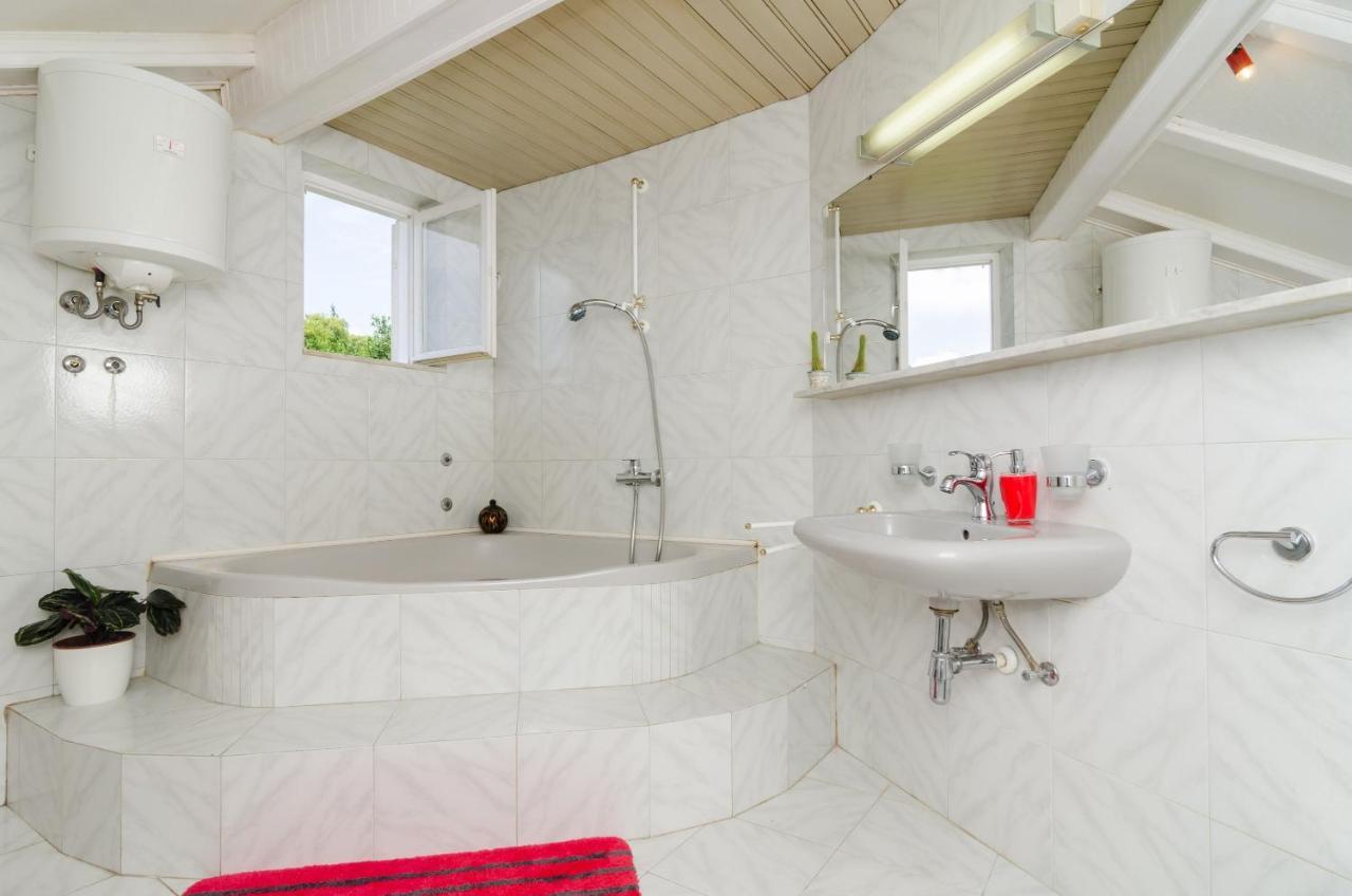 Apartment Emma Дубровник Екстериор снимка