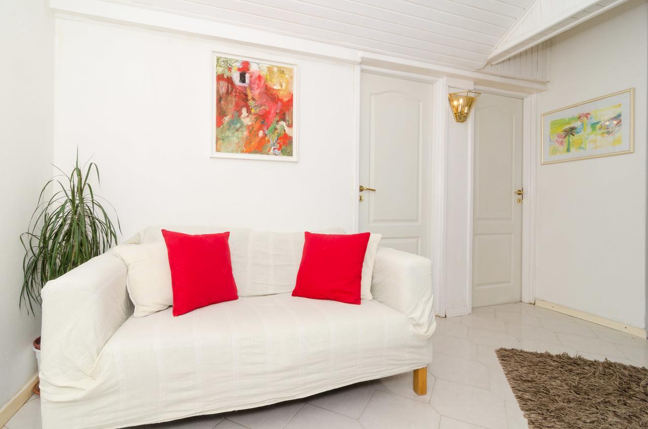 Apartment Emma Дубровник Екстериор снимка